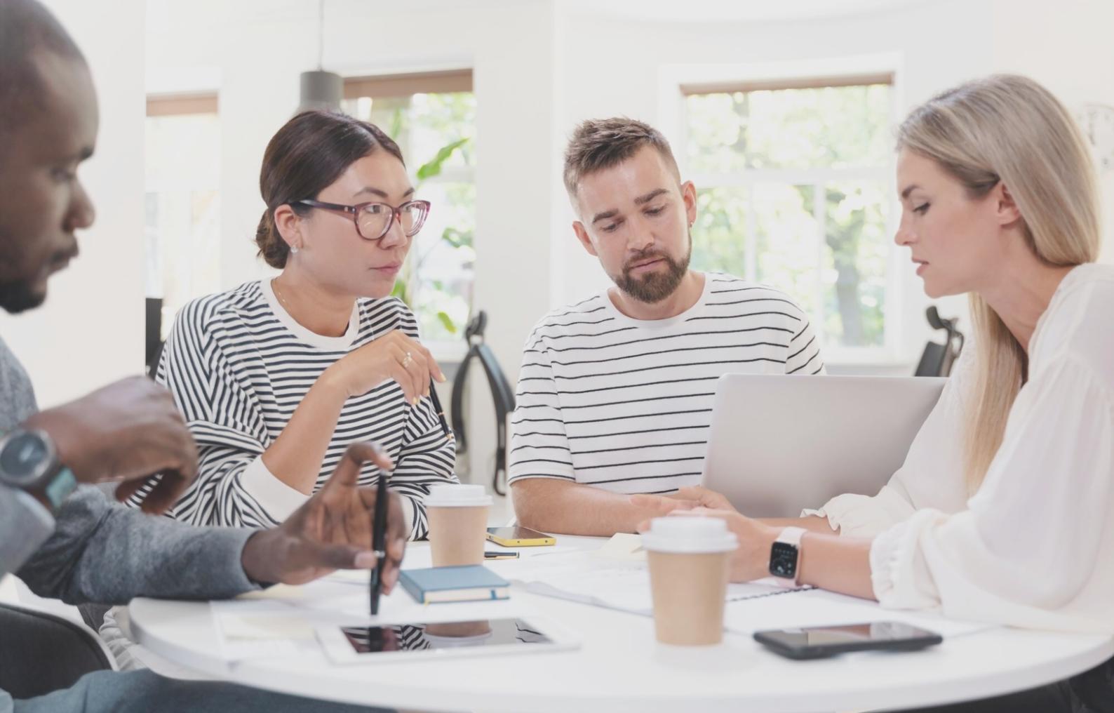 Analyse financière détaillée sur documents d'entreprise
