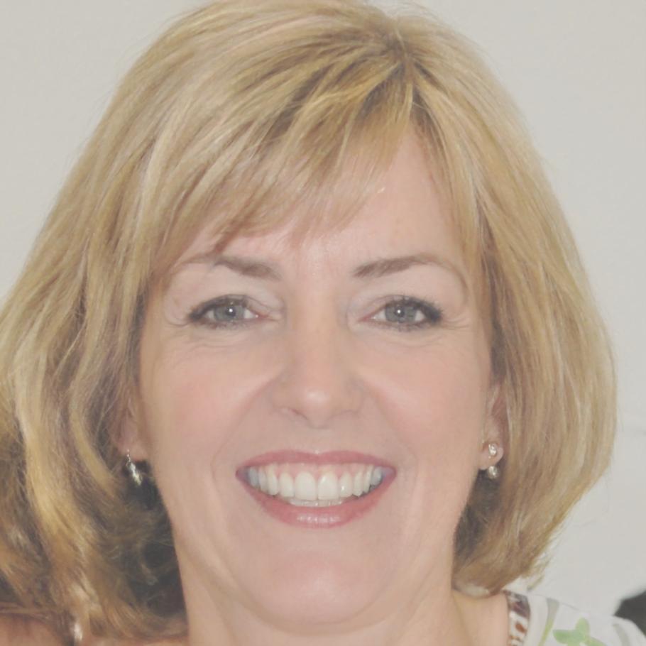 Portrait de Lyséanne Brochard, experte en analyse financière